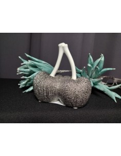 WISIENKI  , SREBRNA FIGURKA...